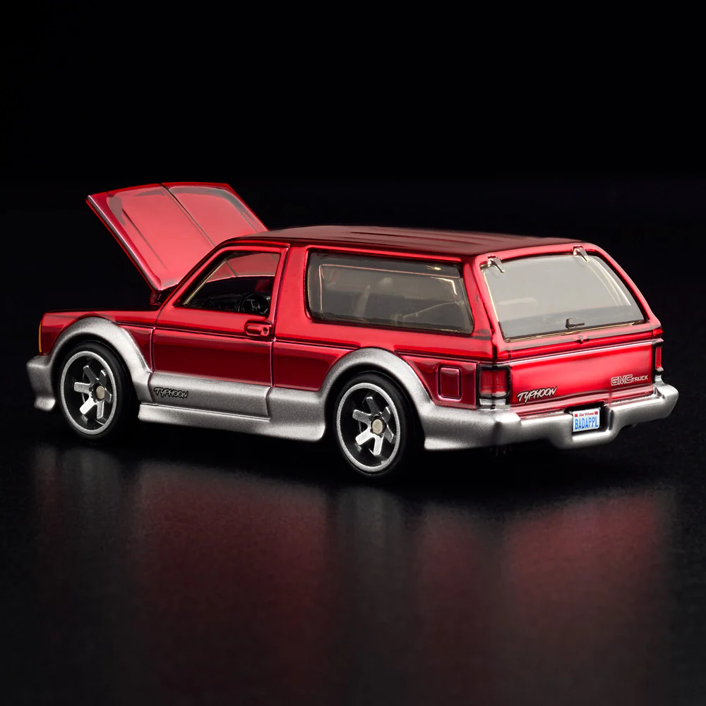 Hot Wheels Collectors
RLC 1992 GMC Typhoon