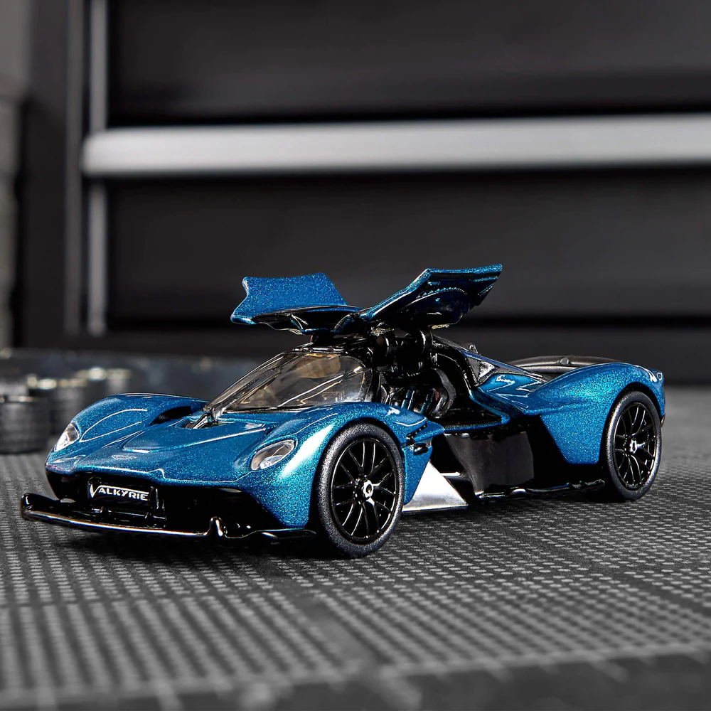 Hot Wheels Collectors
Hot Wheels Elite 64 Aston Martin Valkyrie