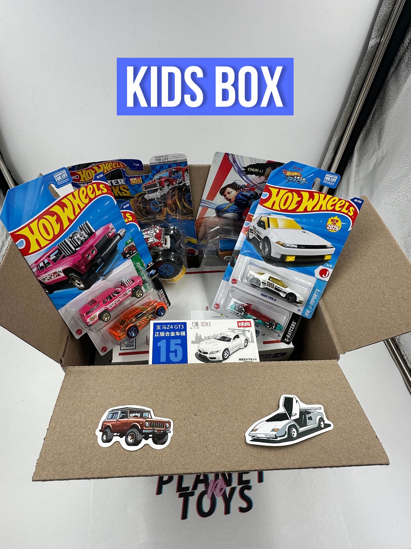 Planet n Toys Diecast Box 1:64 Assorted Collectible Hotwheels/Matchbox