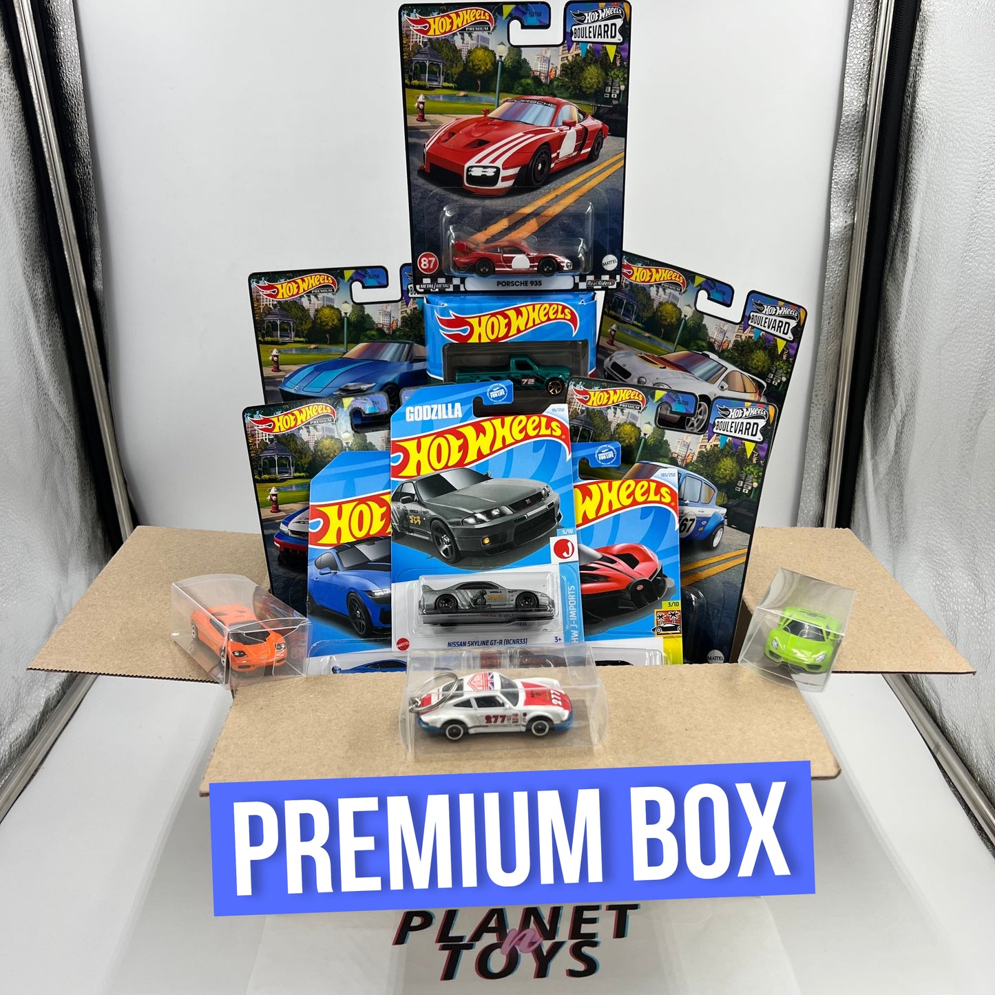 Planet n Toys Diecast Box 1:64 Assorted Collectible Hotwheels/Matchbox