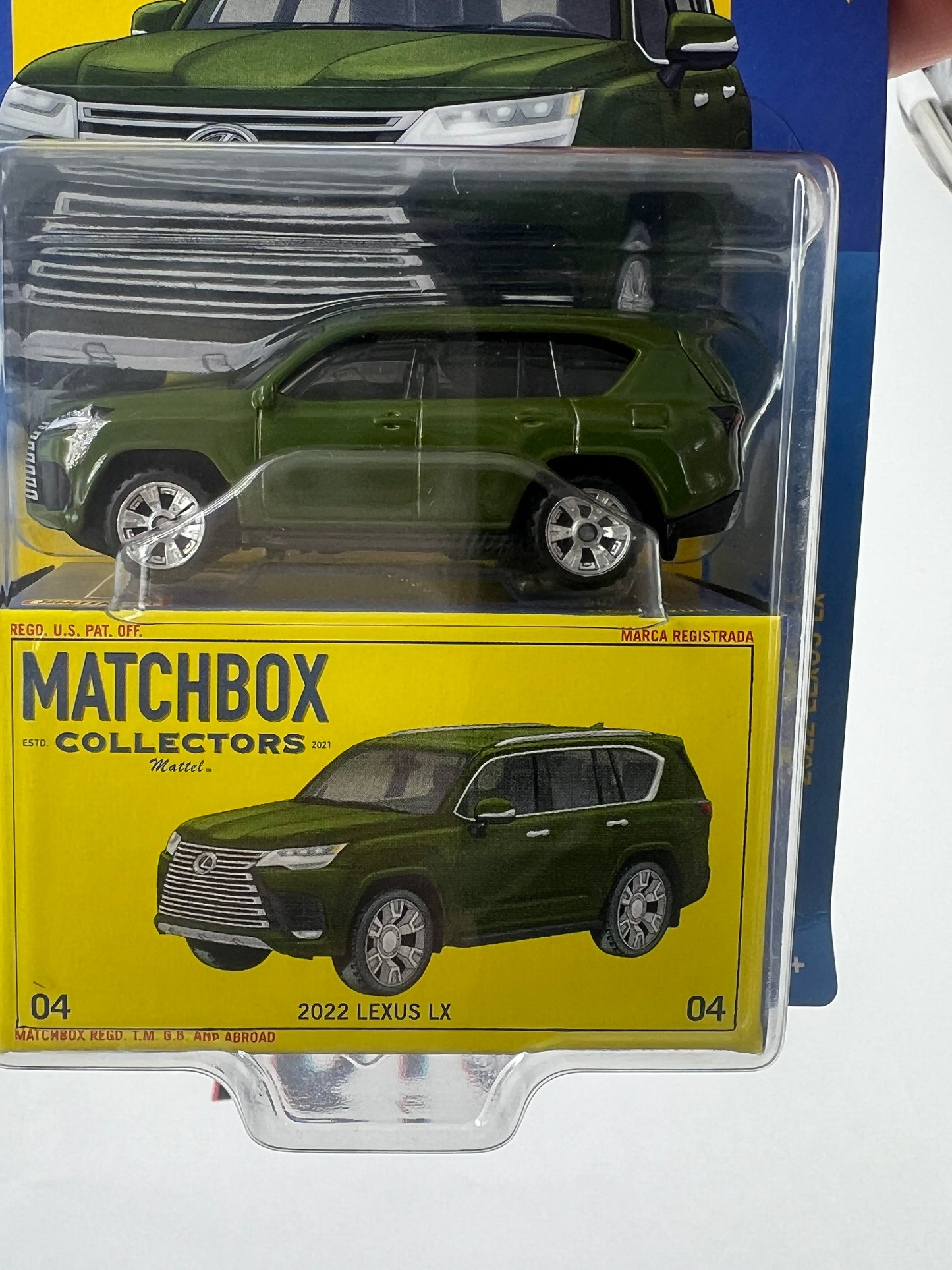 Matchbox 2022 lexus lx diecast car - scale 1:64