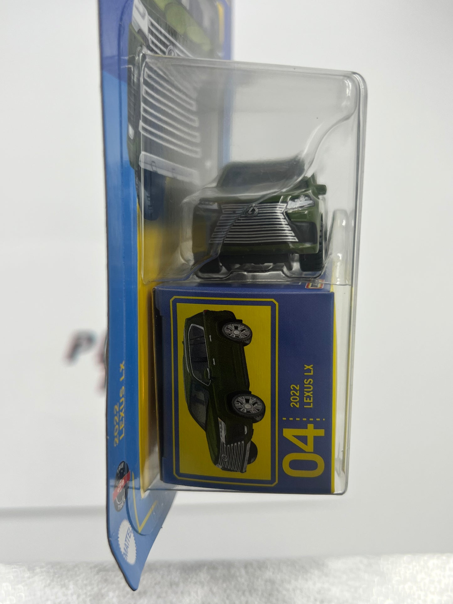 Matchbox 2022 lexus lx diecast car - scale 1:64
