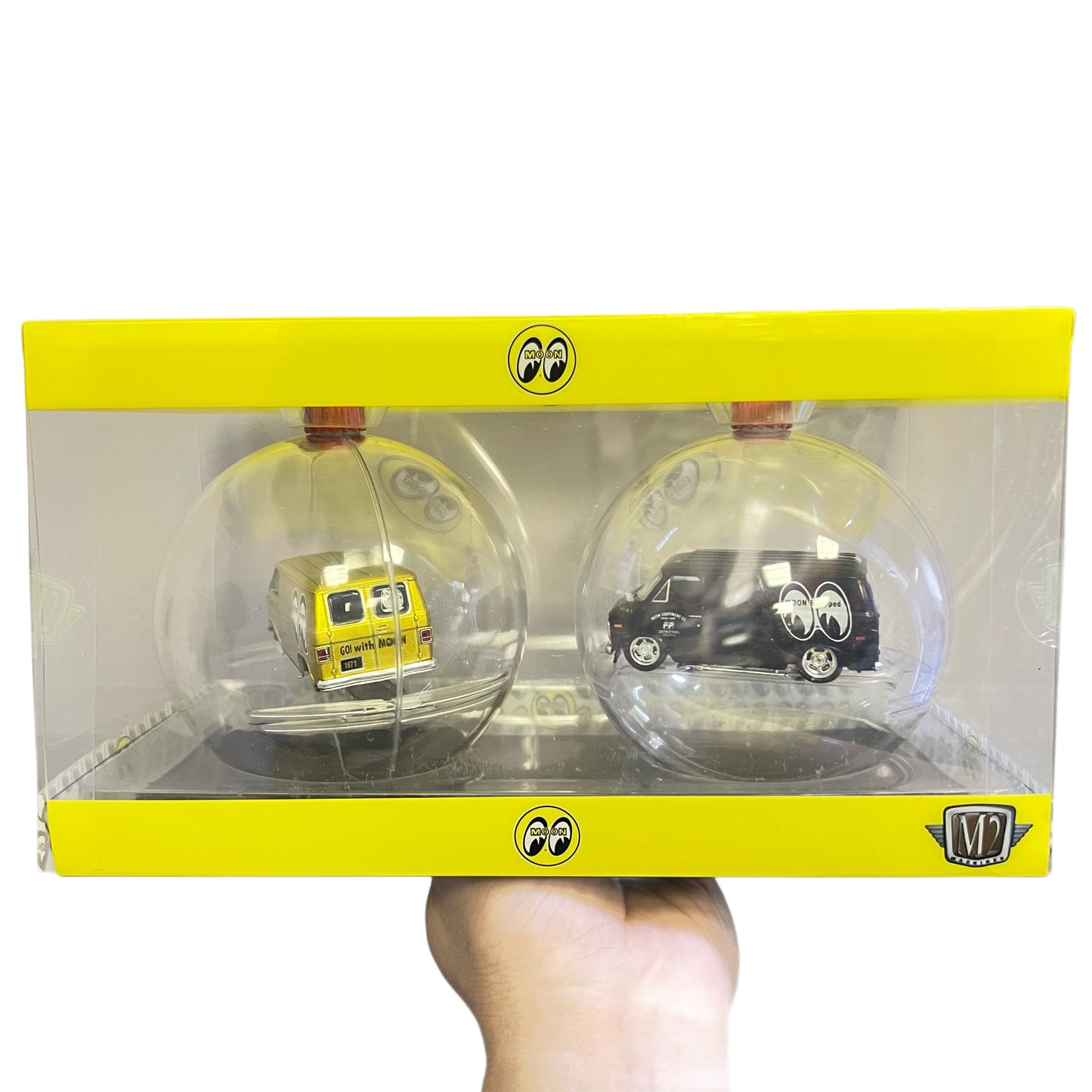 M2 Machines 1971 Chevrolet Van MoonEyes Christmas Ornament 2024 1:64
