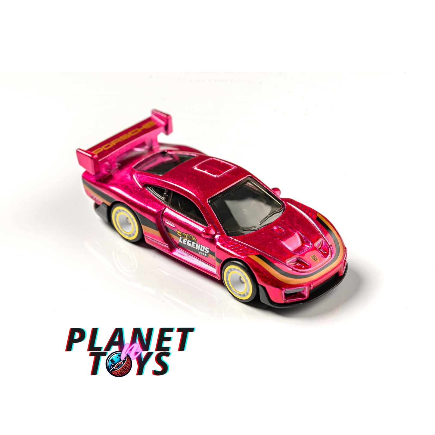 Hot Wheels Porsche 935 Legends Tour 2025 Edition Bundle + Wallet