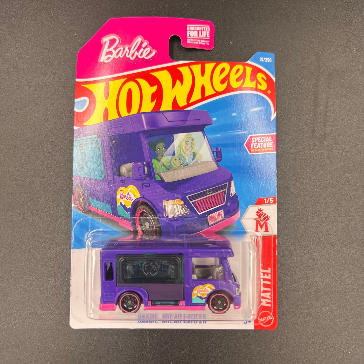 Hot Wheels  | 1:64 Diecast | HW Screen Time