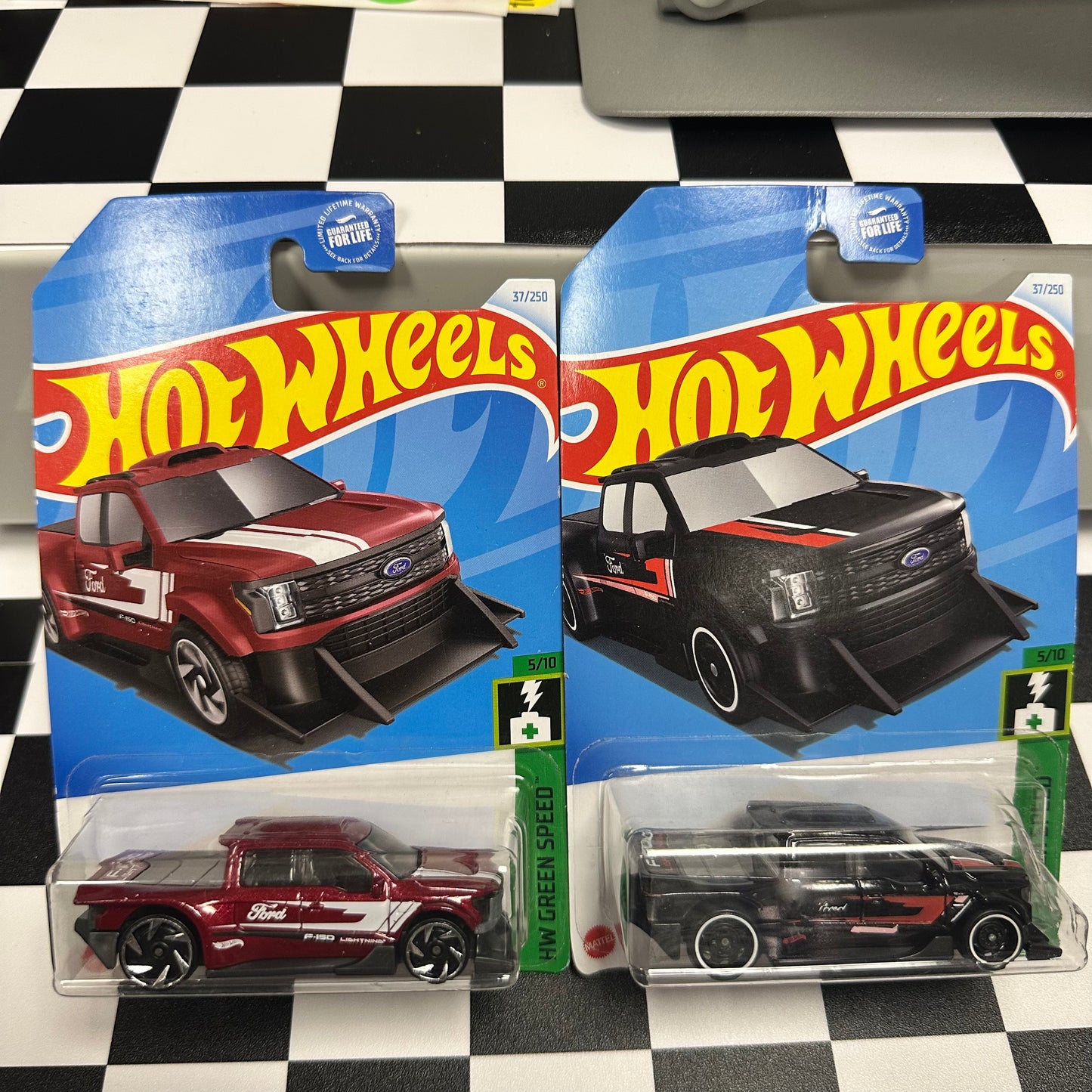 Hot Wheels American Power V2 1:64 Diecast Assorted (Ford, Chevy, Dodge, Mustang, Corvette, GMC, Jeep, Merc, Camaro)