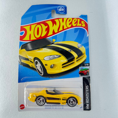 Hot Wheels Dodge Mainline American Power 1:64 Diecast Assorted (charger, Hellcat, Challenger, viper, van, Dart) Muscle Cars