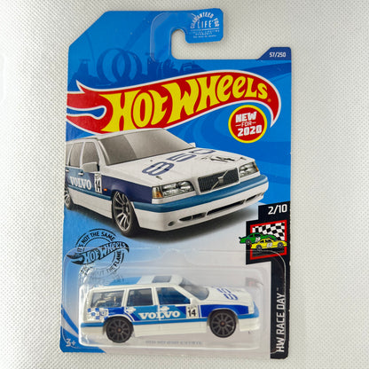 Hot Wheels Volvo Mainline – 1:64 Diecast | European