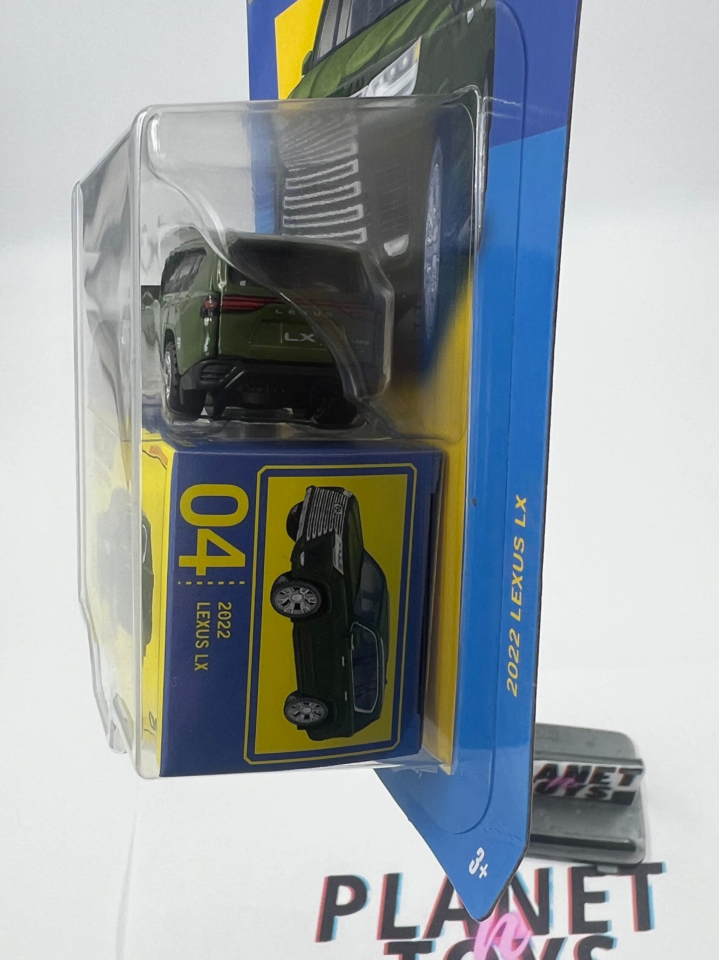 Matchbox 2022 lexus lx diecast car - scale 1:64