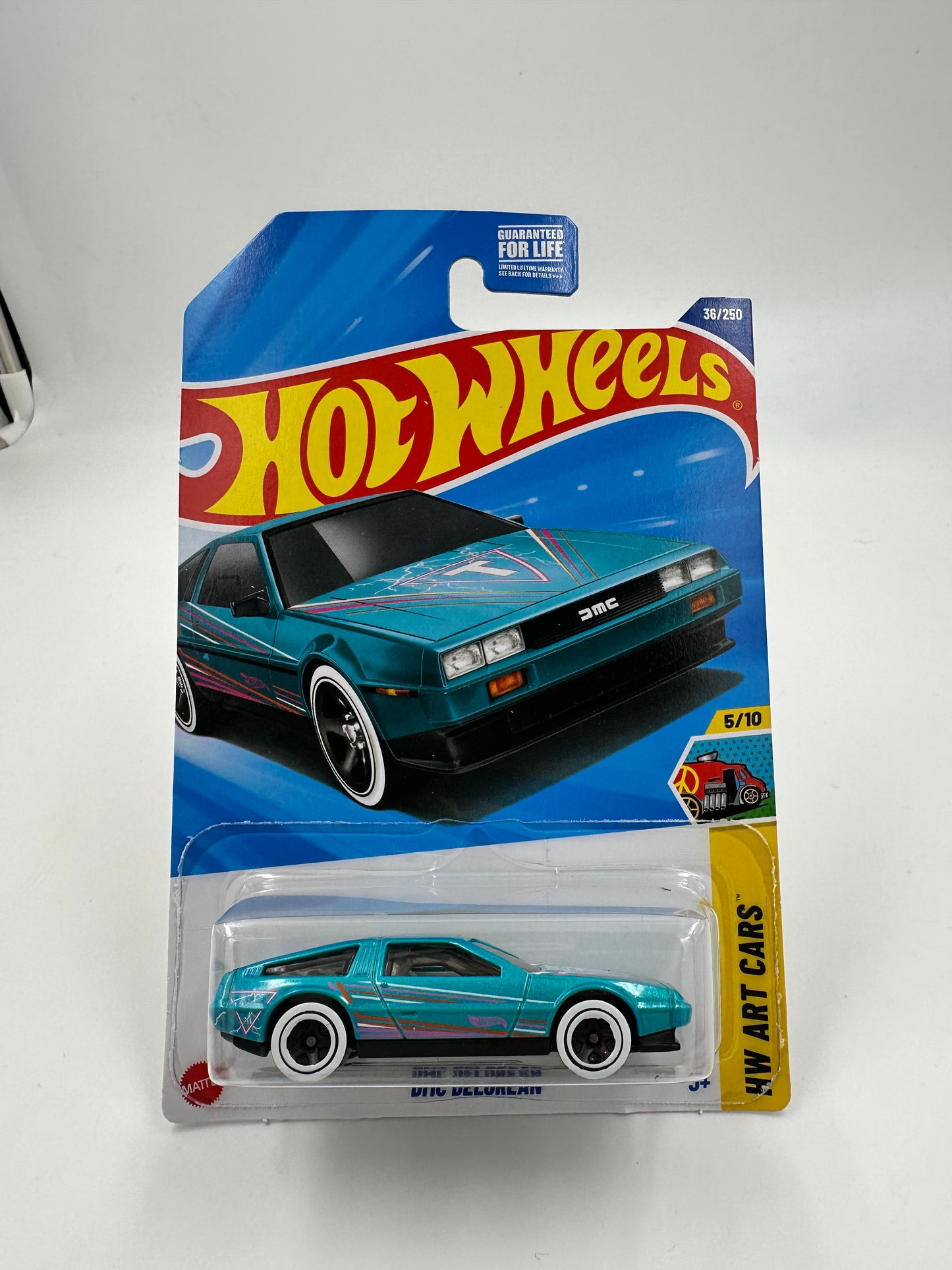 Hot Wheels American Power V2 1:64 Diecast Assorted (Ford, Chevy, Dodge, Mustang, Corvette, GMC, Jeep, Merc, Camaro)